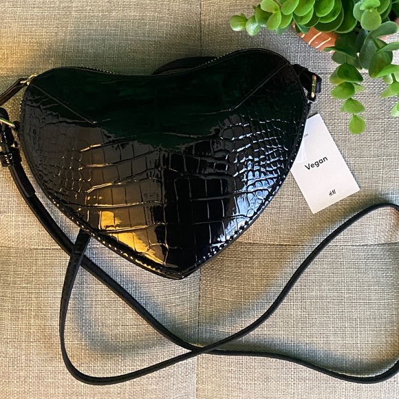 H&M Handbags - New - H&M Black Heart Shaped Crossbody Bag